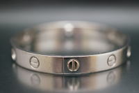  カルティエ　ラブブレス　ネジ１本作製