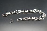 グッチ　ブレスレット　フックバネ修理