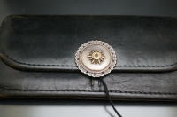 　コンチョ付き　財布
コンチョ　ターコイズ１P入れ